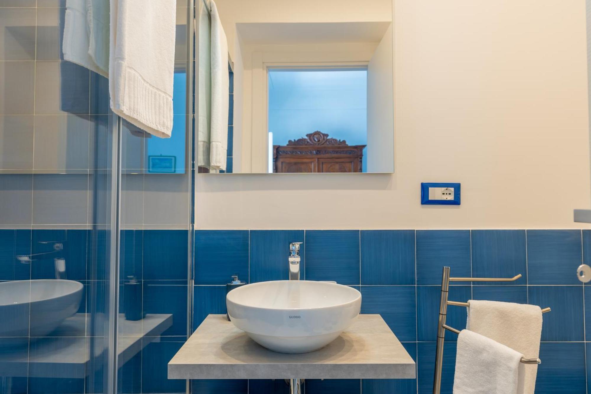 Elite Luxury Suites Минори Экстерьер фото